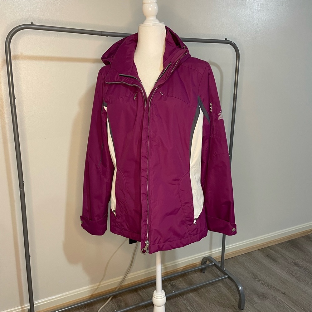 ZeroXposur Women's Magenta Ski Jacket